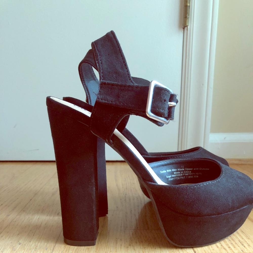 Mossimo Open Toe Chunky Heels